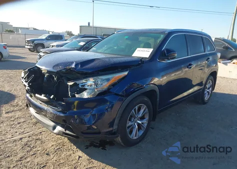 2015 Toyota Highlander Xle V6 z USA, uszkodzony, nr VIN 5TDKKRFH5FS075321